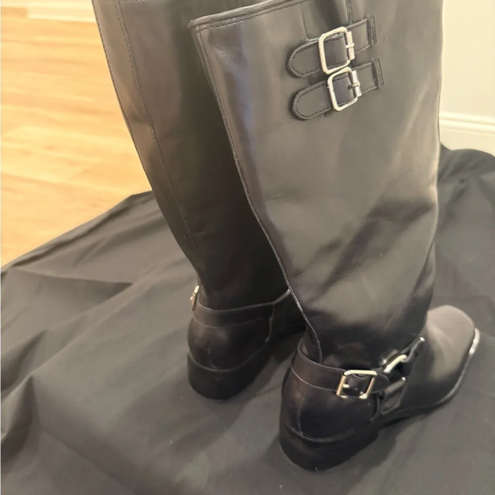 Dolce VitaBlack Leather Women's Boots